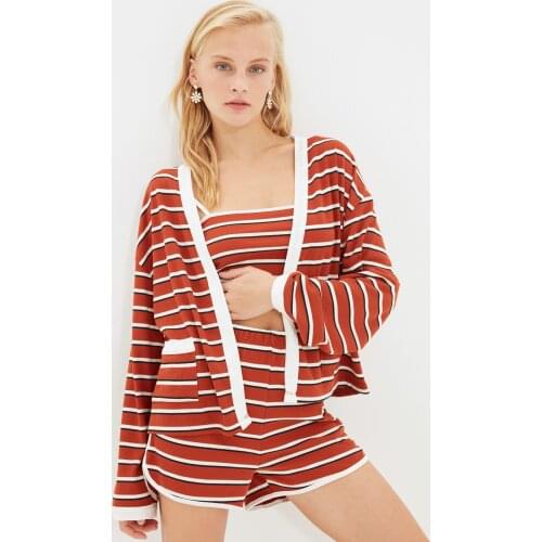 Trendyol 3'lü Knit Bottom-Top Suit THMAW22PT0253