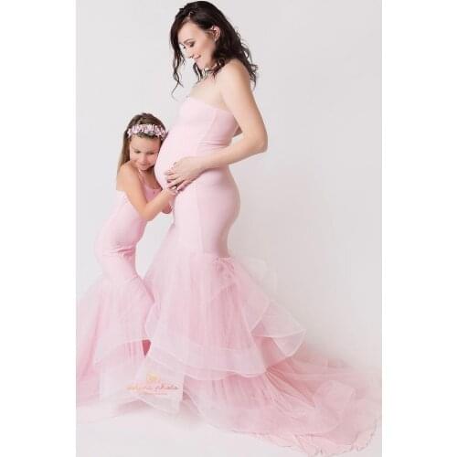 Mother And Daughter Pretty Pink Ruffles Tulle Mermaid Long Dresses Elegant Strapless Maternity Women Robe To Photo Shoot