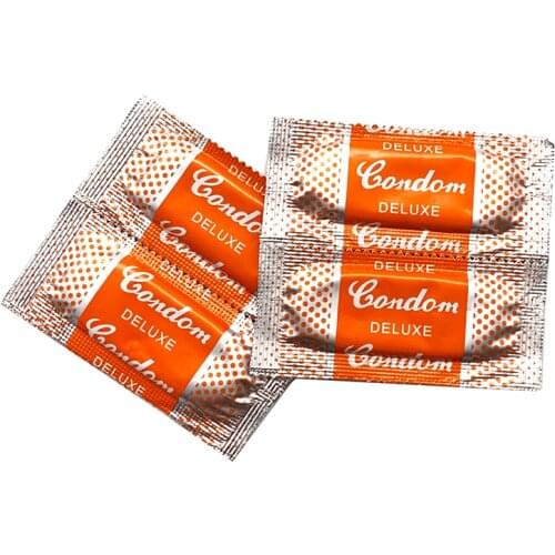 50Pcs Large Oil Condoms Man Delay Sex G Spot Condoms Intimate Erotic Toy Men Safer Contraception Female Condom Adult Sex Product