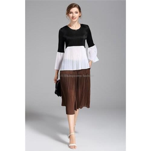 HOT SELLING Miyake Fold spliced into color horn sleeve round collar T-shirt easing trend IN STOCK