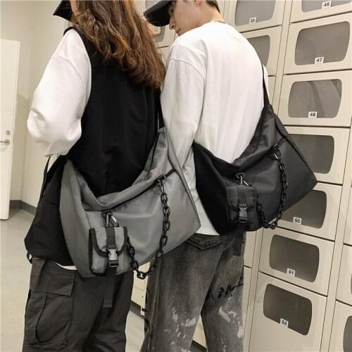 2021 summer new nylon couple crossbody bag Large Tote Mens bags Cool Fashion Shoulder bag man Solid Big Black Cross bag