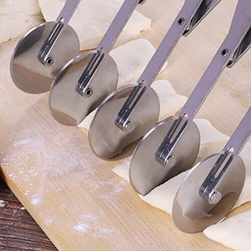 3/5/7 Wheels Dough Divider Flexible Pizza Roller Cutter Stainless Steel Pastry Blade Portable Pizza Peeler Cake Baking Tool 2021