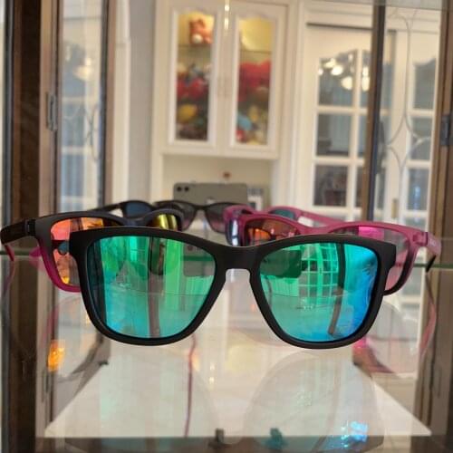 DOKLY Unisex Fashion Young Style Sunglasses Mirror Women And Men Eyewear Polarized Sunglasses UV400