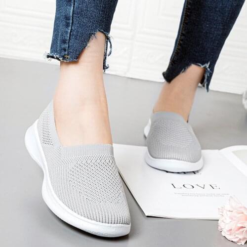 Women running shoes 2021 new solid color casual sneakers women shoes summer shoes woman slip-on flat casual sneakers plus size