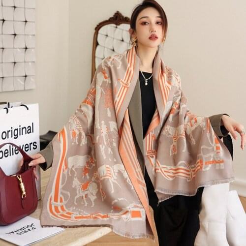Hot Winter Double-sided Retro Carriage Cashmere Scarf Designer Tassel Cashmere Shawls Womens Warm Neckerchief Pashmina Blanket