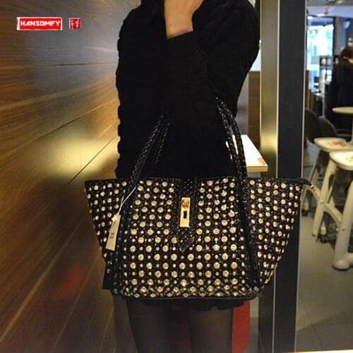 2020 New Fashion Women Handbag Female Diamond Dumplings Shoulder Slung Bag Ladies Rhinestones with Drill Messenger Crossbody Bag