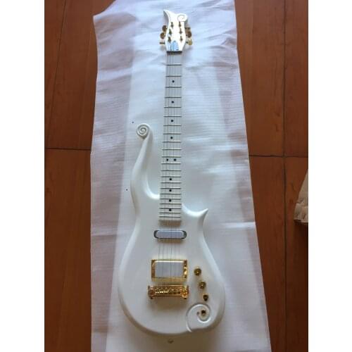 Free delivery / white pearl color gold accessories / customizable China Electric Guitar