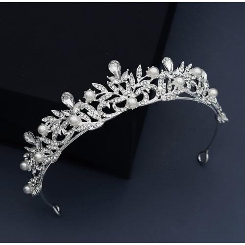Alloy Hollow Rhinestone tiara Birthday Party Queen Performance Pearl Crown Bride hair Jewelry