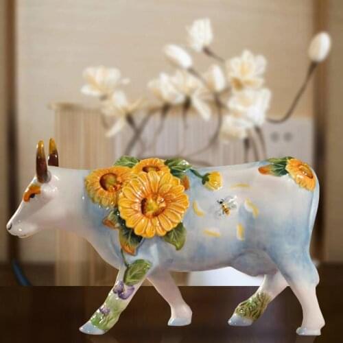 Ceramic Creative Hand Painted Cow Bull Home Decor Crafts Room Decoration Handicraft Cattle Porcelain Animal Figurines