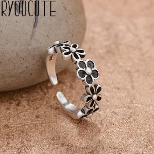 Bohemian Vintage Silver Color Flower Rings for Women Fashion Statement Jewelry Adjustable Finger Ring Girls Gifts