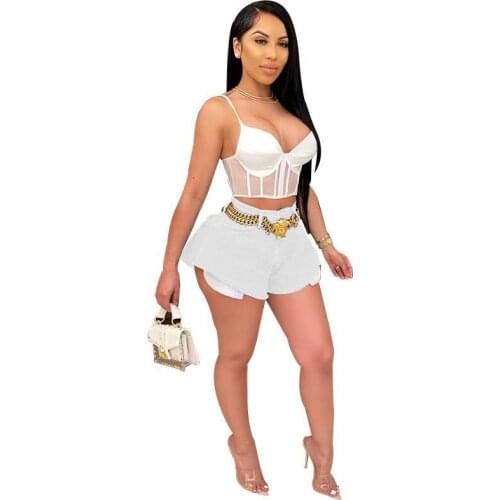 Dulin Village Womens Short Jeans