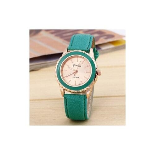 Top Geneva Classic Women Golden Flower Crown Double Color Wristwatch Girl Fashion Quartz