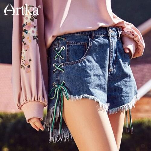 ARTKA Summer New Empire Waist Straight Denim Shorts with Rough Edges KN10283X