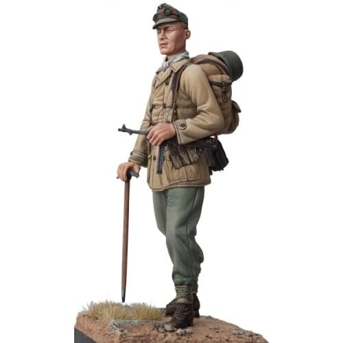 New Unassembled 1/16 120MM Gebirgsjager soldier 120mm Resin Kit DIY Toys Unpainted resin model