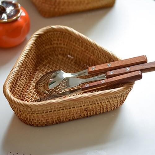Triangular Akifuji Woven Fruit Basket,Food Organizer Tray Snack Serving Bowl Home Decorative Tray Storage Holder