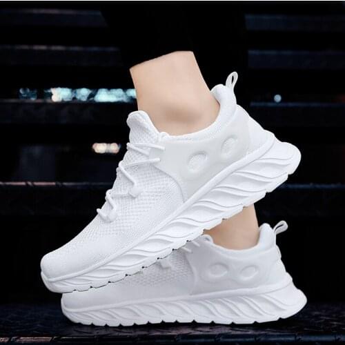 Baideng Men Running Shoes Lace Up Mesh Breathable Sport Sneakers Man Outdoors Jogging Fitness Athletic Footwear Cool Trainers