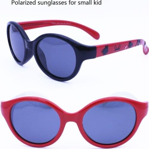T1638 unisex soft and flexible TR90 polarized UV400 walkers shape durable double colors with carton pattern sunglasses for kids
