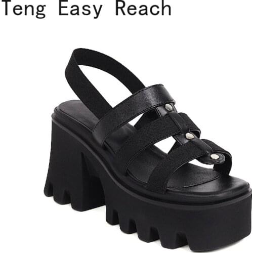 Gothic Buckle Roman Punk Gladiator Womens Chunky Heels Platform Strap Buckle Open Toe Sandals Shoes Black New 2021