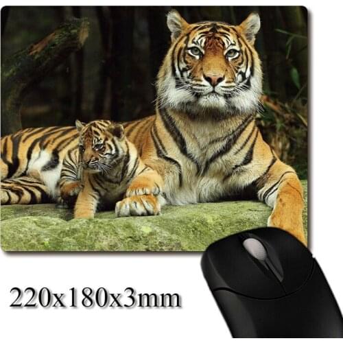 Female tiger and cub close-up printed Heavy weaving anti-slip rubber pad office mouse pad Coaster Party favor gifts 220x180x3mm