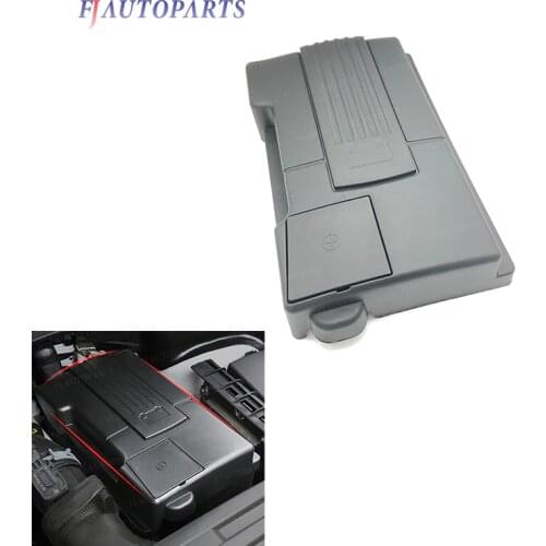 Engine Battery Dust Shell For Skoda Karoq Kodiaq Octavia Battery Protection Cover Waterproof Protective Cover