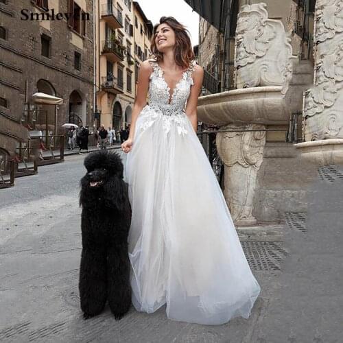 Smileven V Neck Lace Beach Wedding Dress 2021 Sleeveless Backless Bride Dresses Simple Puff Tulle Lace Boho Bridal Gowns