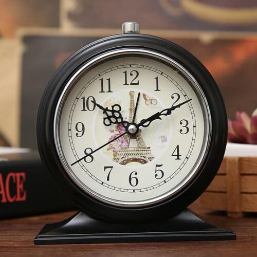Retro 4 inch Metal Desktop Alarm Clock Europe Antique Silent Table Clock With Night Light for Bedroom Home Decoration