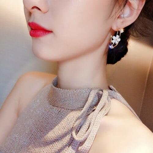 925 silver ear studs new personality joker contracted atmosphere flower ear ring fashion temperament web celebrity hot style
