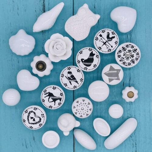 1x White Ceramic Cartoon Art Flower Look Handles and Knobs Kids Room Cupboard Drawer Pull Kitchen Cabinet Knob Furniture Handle