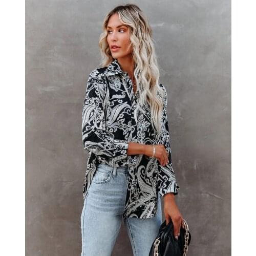 2021 New Ladies Hot-Selling Printed Floral Shirt Blue Red Green Sleeved Shirt Top Sexy Thin Womens Clothing