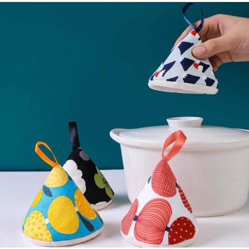 Anti-Scalding Japanese Cotton Triangle High Temperature Resistant Pot Earmuffs Kitchen Casserole Insulation Pot Handle Gloves