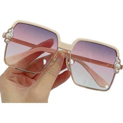 2021 New Fashion Square Women Men Sunglasses Alloy Frame Gradient UV400 Protection Sunglasses Oculos De Sol Feminino