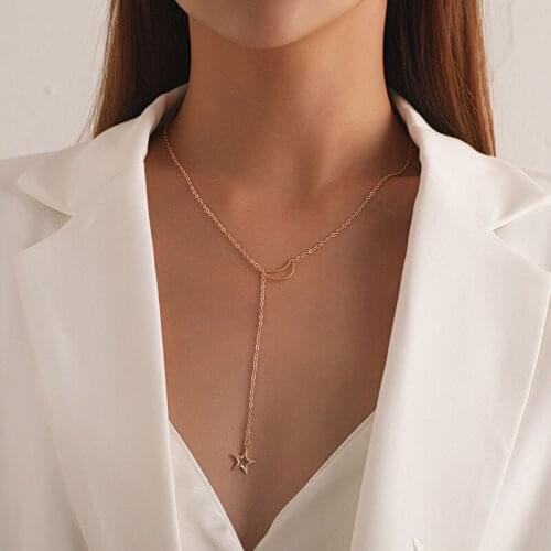 Simple Temperament Hollow Star Moon Pendant Necklace for Women Adjustable Long Chain Geometric Clavicle Necklace Jewelry Kolye
