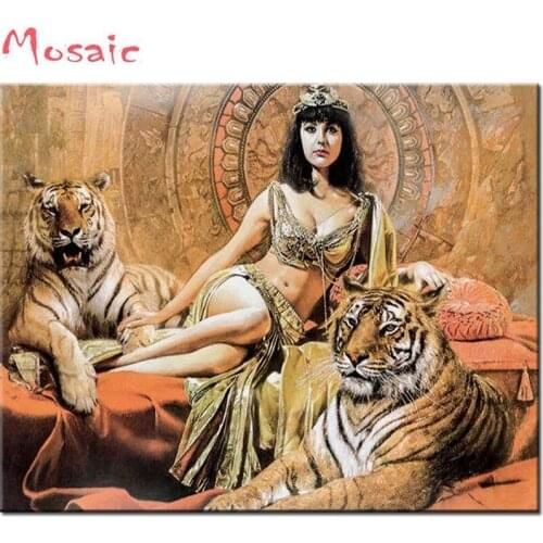 Sexy Lady And Tigers Needlework 5D DIY diamond painting Home decoration Cross Stitch square/round drill diamond embroidery
