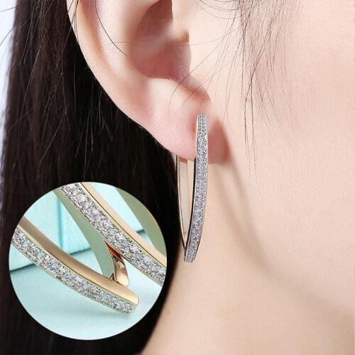 Fashion Earrings For Women Earrings Hoops Single Row V-Shaped Earrings Girl Stud Women Jewelry
