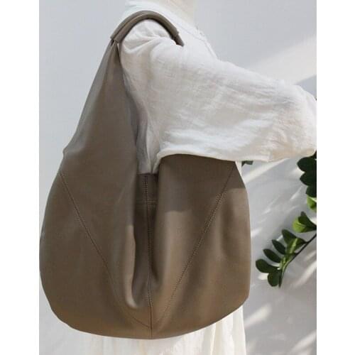 Leather ladies large-capacity dumpling bag retro casual ladies shoulder bag
