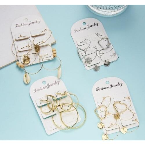 2021 latest fashion trend 3 pieces of geometric wooden bead shell disc fashion love heart hollow peach heart earrings