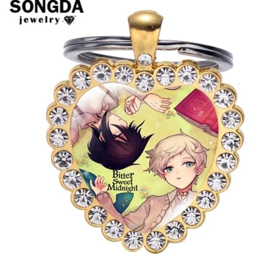 SONGDA Anime The Promised Neverland Keychain Cartoon Emma Glass Heart Pendant With Colored Rhinestones Shiny Jewelry Couble Gift