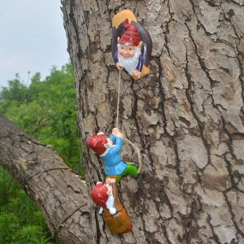 Resin Dwarfs Three Gnomes Room Climbing Rope Outdoor Pastoral Decoration Ornaments Garden Courtyard Crafts Mini Accessories