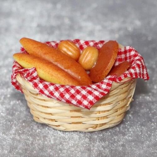 1/12 Simulation Bread Food Bamboo Storage Basket Model Miniature Dollhouse Decor Tabletop Ornaments Craft Gift Toys