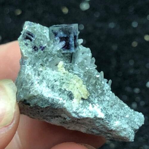 11.2gNatural purple fluorite and crystal home decoration healing ring vein protolith teaching crystal gem mineral specimen