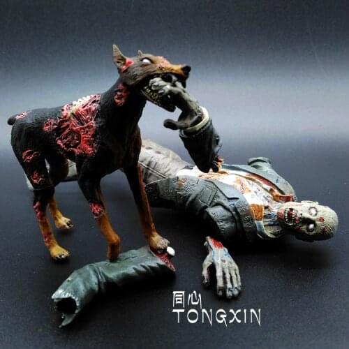 The biochemical crisis lick zombie zombie dogs, a dead-alive person action figure toys decoration NECA