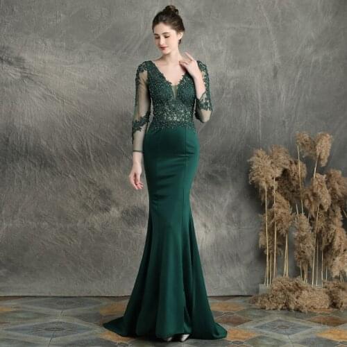 2021 New Burgundry V-neck Appliques Beaded Long Sleeve Evening Dress See through Elegant Evening Party Dress