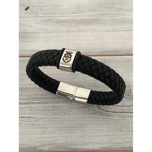 Che handmade Engraved Bracelets