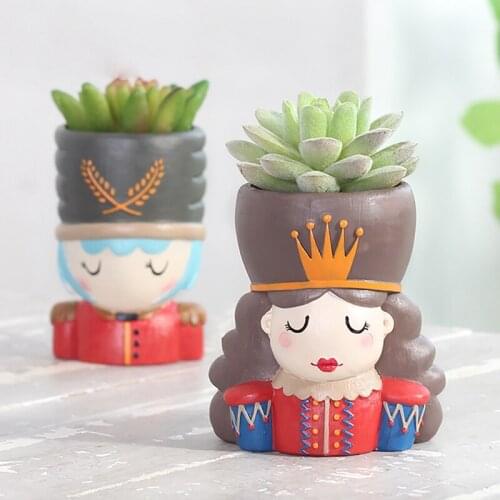 Walnut Fairy Tale Resin Flower Pot Garden Succulent Plant Pot Office Desktop Decor