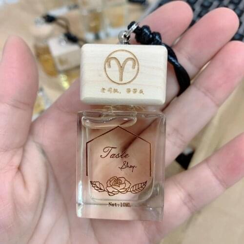 High-end Personalized Wooden Lid Logo Custom Made Car Perfume Pendant Bottle