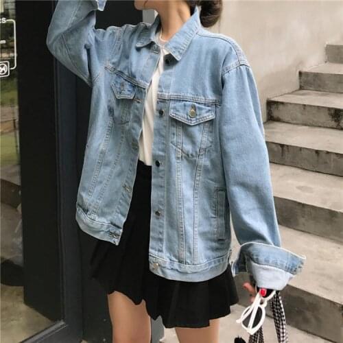 2021 new early spring denim jacket female students Korean version of the large size womens loose social denim jacket trend
