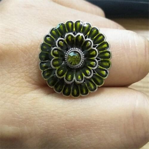 New Dark Souls 3 Chloranthy Ring Green Flower Crystal Rings Cosplay Ring Accessories Unisex Ring High Quality 3 Sizes