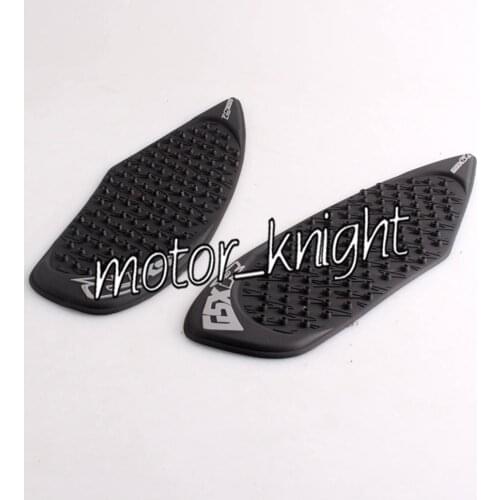 Tank Traction Side Pad Gas Fuel Knee Grip Decal For Suzuki GSXR 600 750 2008 2009 2010 Black K8
