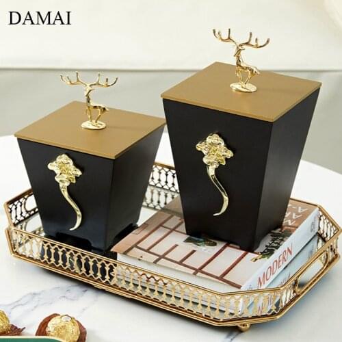 Creative Nordic Ceramic Storage Jars with Lid Gilded Golden Deer Decorative Candy Snacks Jar Home Desk Animal Decor Pen Holder