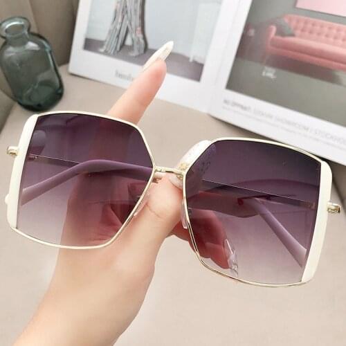 Fashion Women Sunglasses Luxury Brand Designer Women Vintage Sun Glasses UV400 Lady Sunglass Shades Eyewear